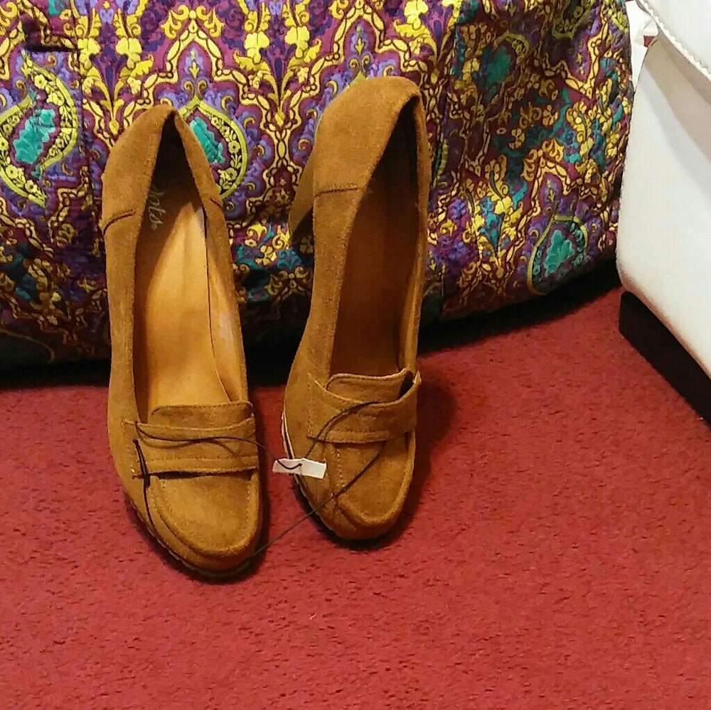 Shoes